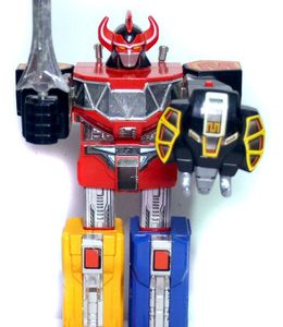 Megazord Power Rangers Punch 1991 Bandai 21cm Boneco